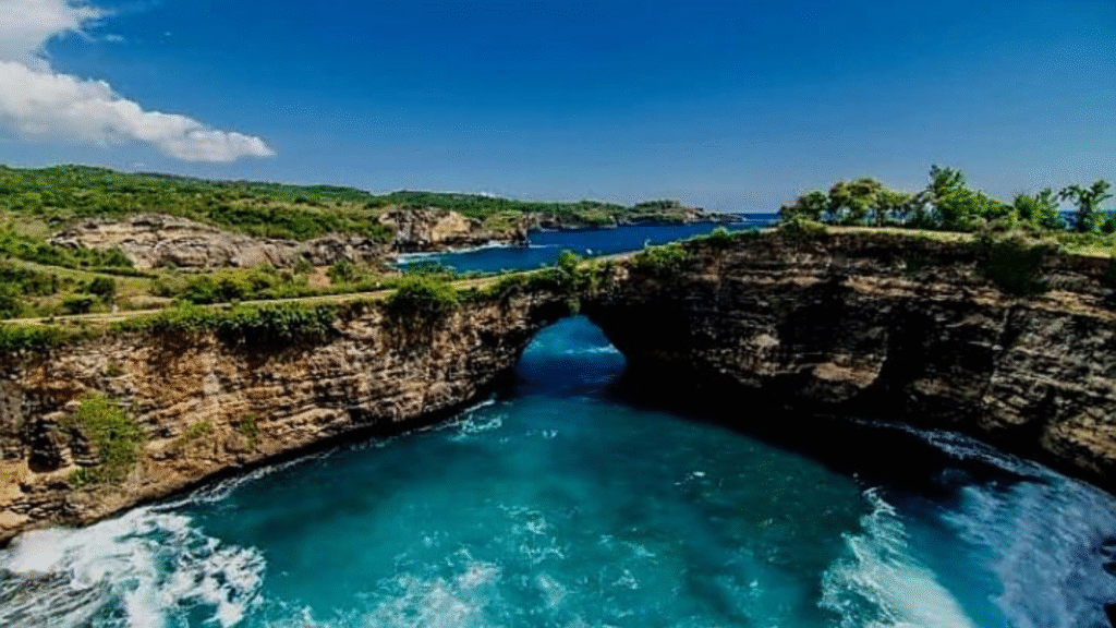 One Day Trip to West Nusa Penida — Private Tour with Komodo Padar Tour