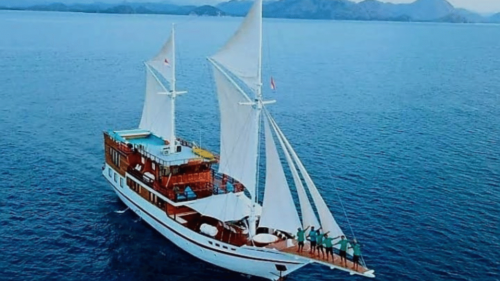 رحلة خاصة إلى راجا أمبات