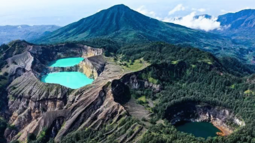 Ende to Labuan Bajo Flores Komodo Tour: The Ultimate Overland Adventure