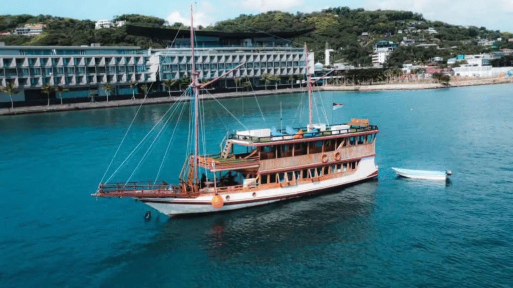 Meruorah Komodo Labuan Bajo Review: Luxury Stay in the Heart of Flores