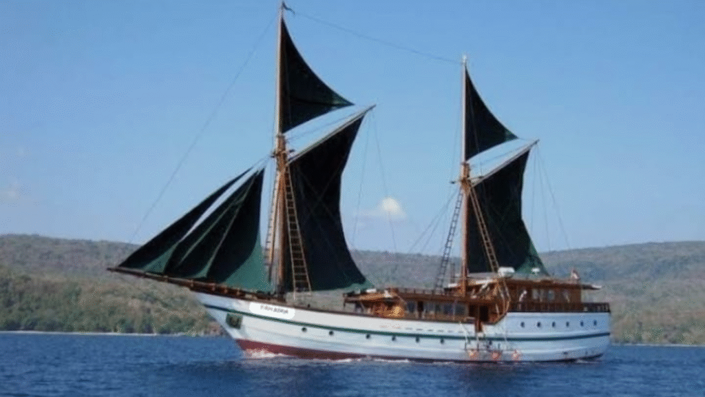 Tambora Liveaboard – Luxury Diving Adventure in Indonesia