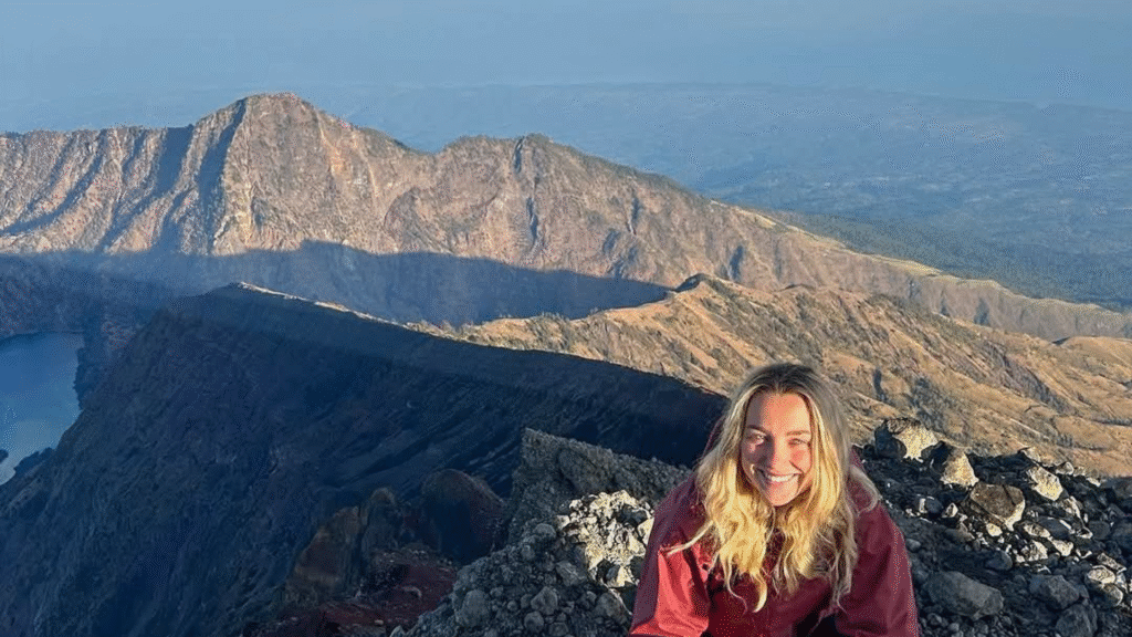 3 Days 2 Nights Rinjani Summit Trek (Sharing Group Program)