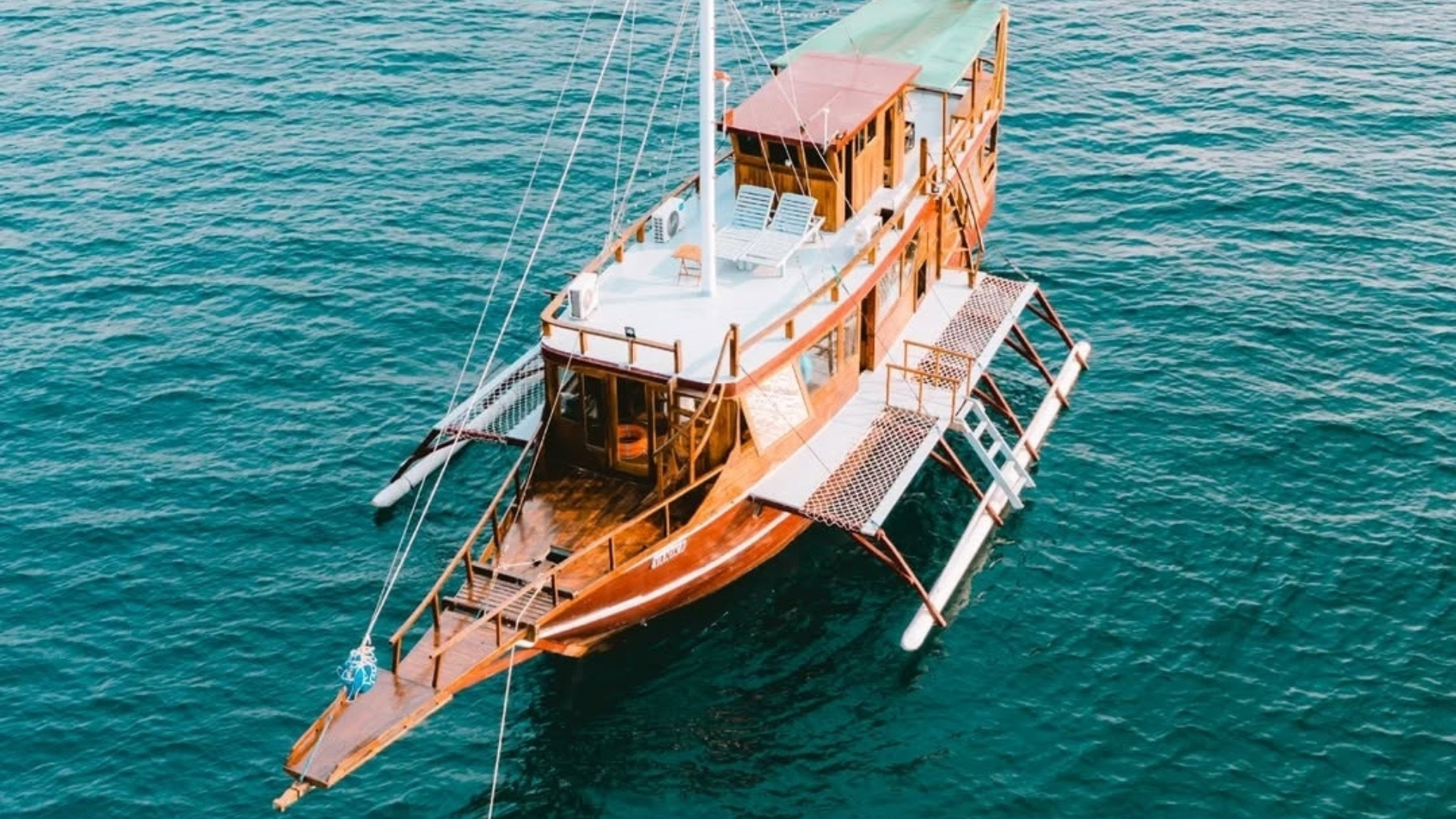 Komodo Sunset Private Cruise: Experience an Unforgettable Evening at Sea