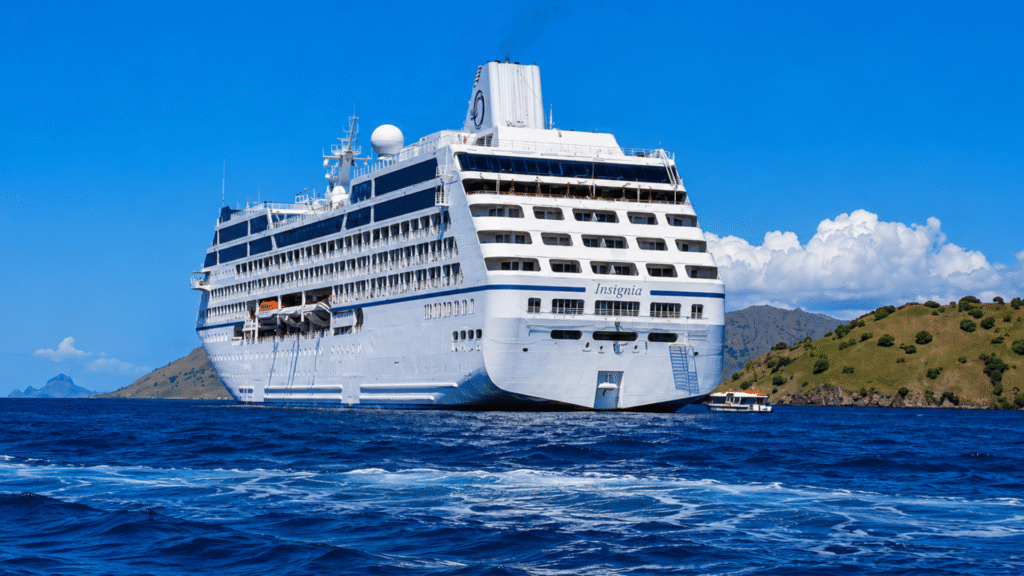 Komodo Cruise Tours: Discover Indonesia's Most Spectacular Island Destination