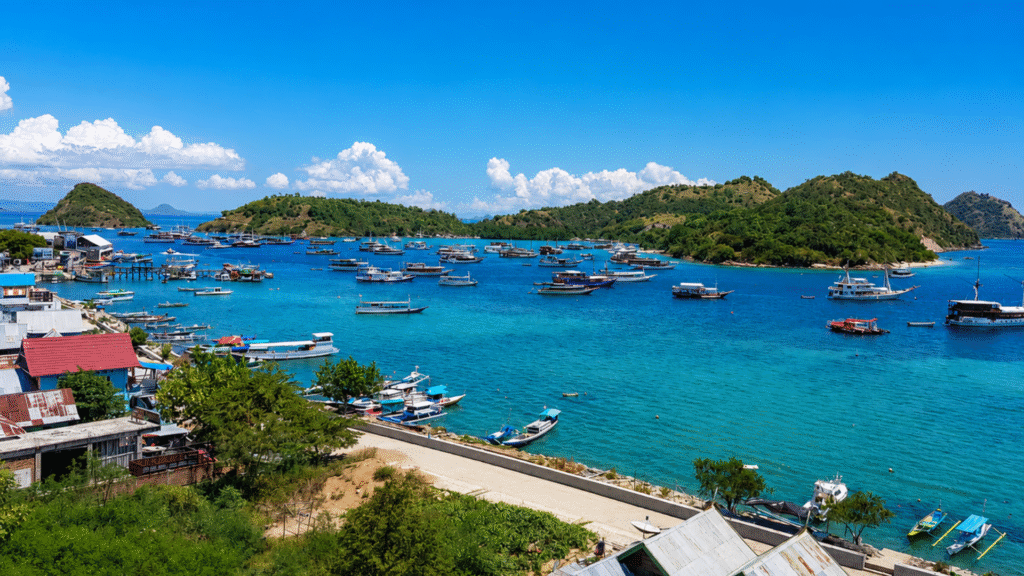Flores Island Tour: Discover the Hidden Beauty of Eastern Indonesia