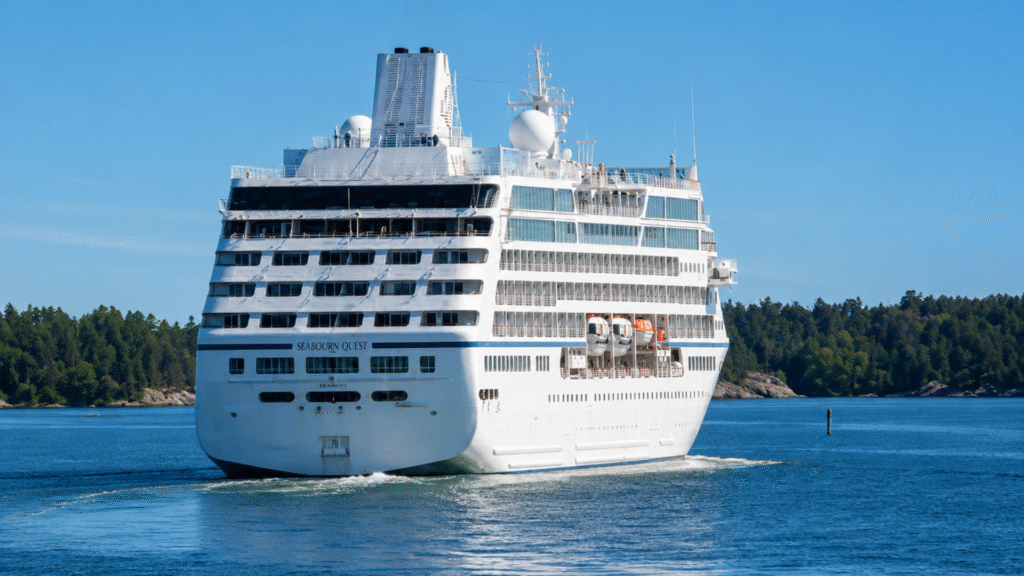 Labuan Bajo Shore Excursion: The Perfect One-Day Adventure for Cruise Passengers