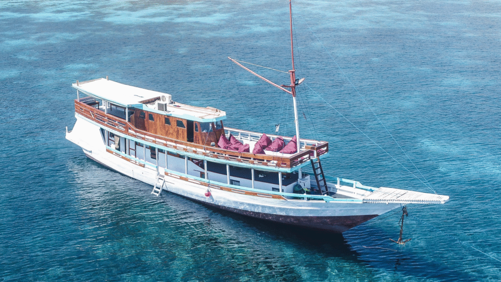 Komodo Expedition Cruise: An Unforgettable Journey Through Flores