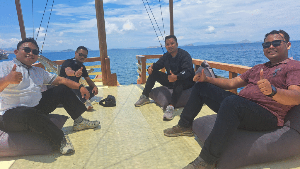 Tours from Labuan Bajo Cruise Port: Explore Komodo National Park with Ease