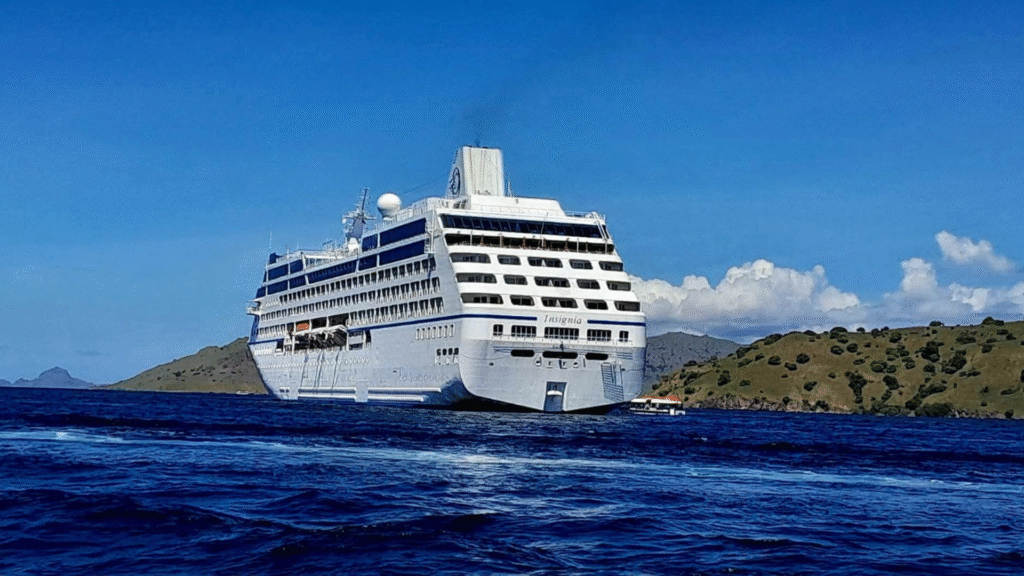 Komodo Cruise from Bali or Labuan Bajo: Which Is Better?