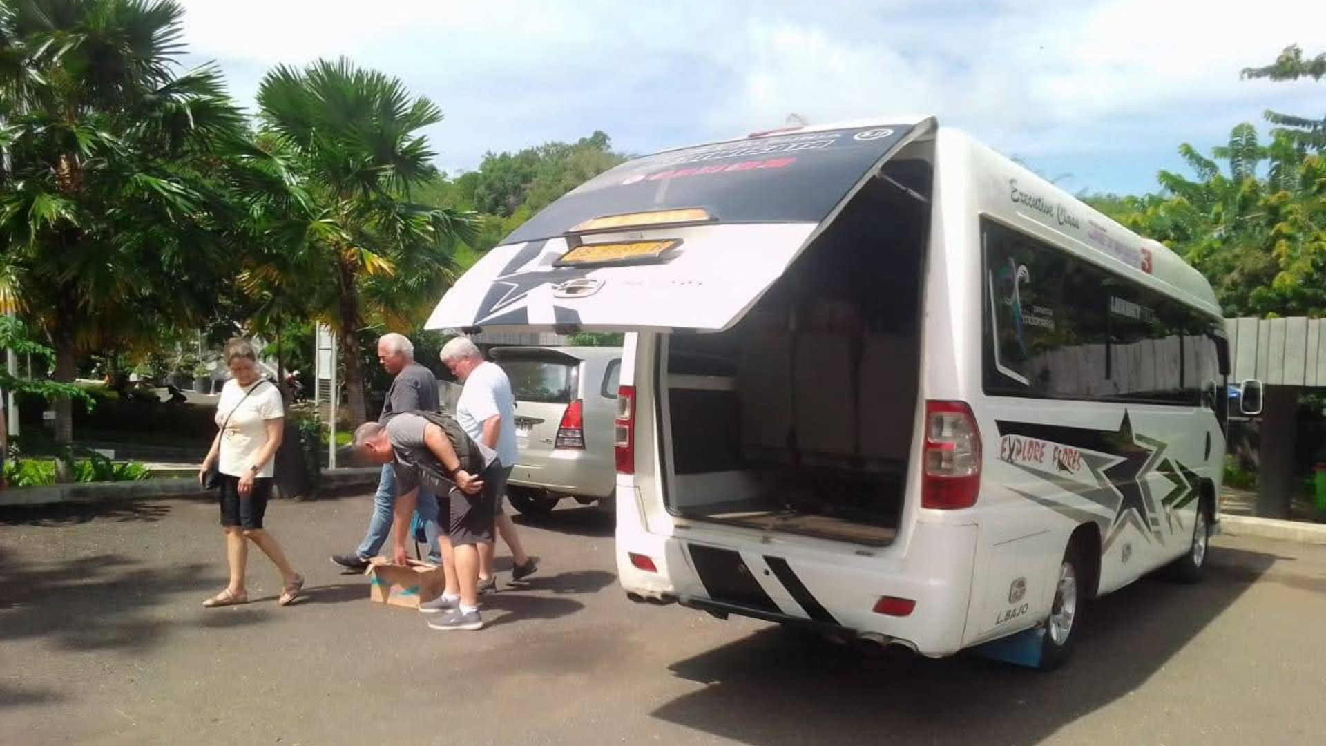 Komodo Airport Car Rental: Comfortable Travel in Labuan Bajo