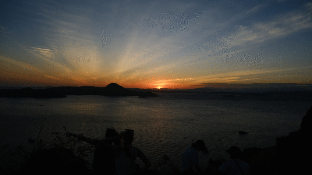 Flores Climate: Understanding the Island's Tropical Environment
