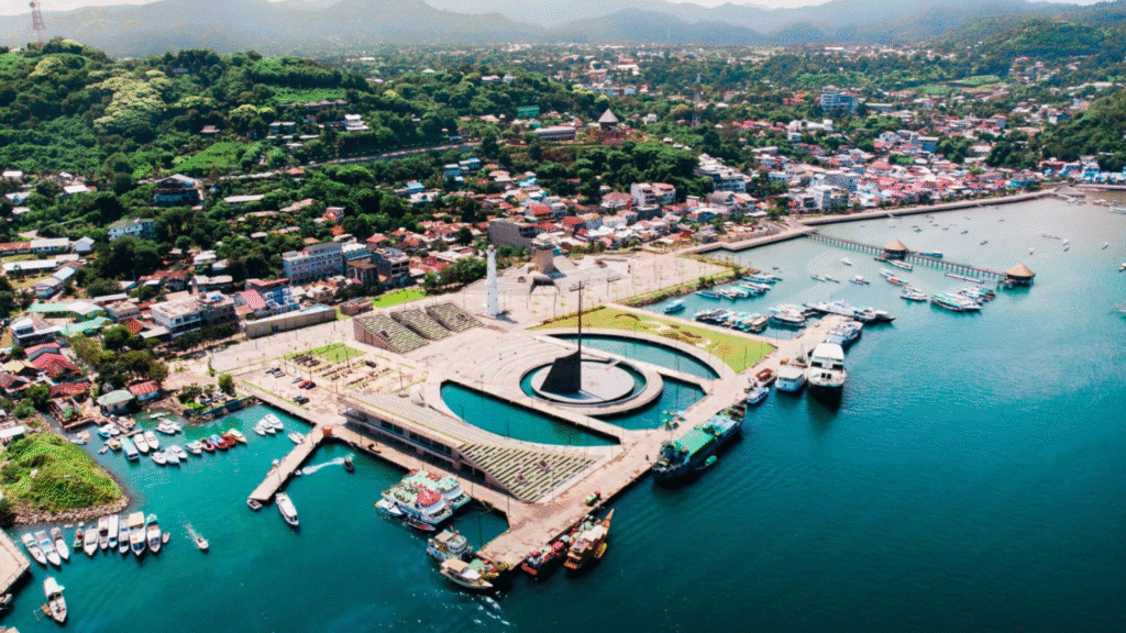 Marina Labuan Bajo: The Vibrant Waterfront Gateway to Komodo National Park