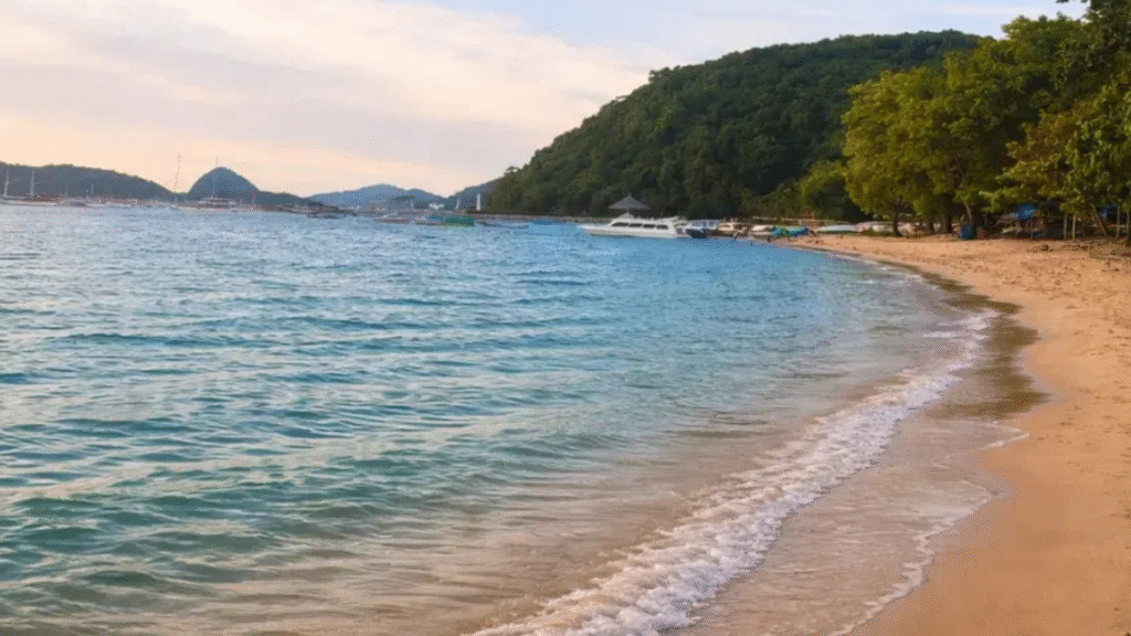 Pantai Pede: Relax on Labuan Bajo's Most Popular Beach