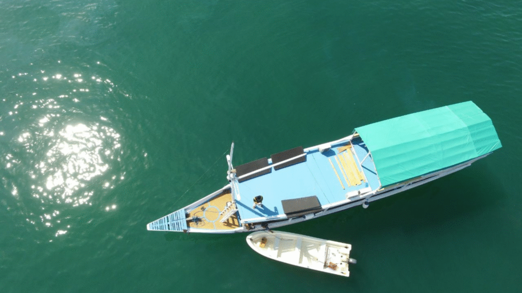 Flores Boat Tour: The Ultimate Way to Explore Indonesia's Hidden Paradise
