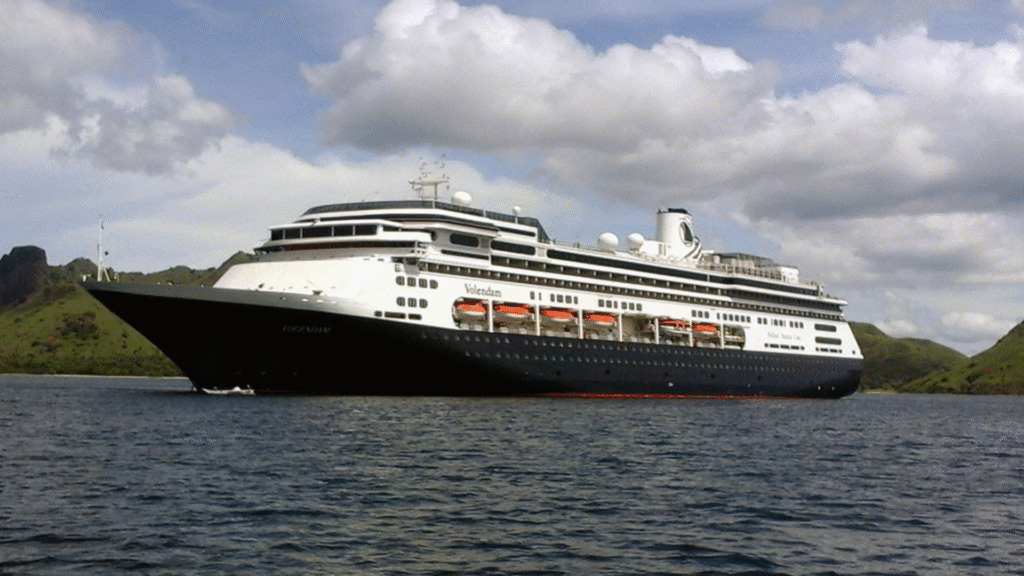 Holland America Komodo Excursions: Experience the Best of Komodo National Park