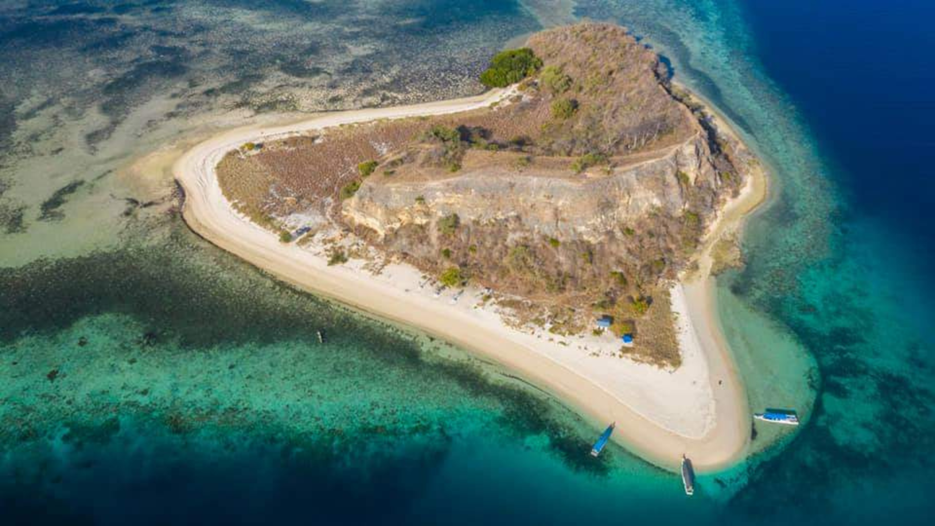 Flores Travel Guide: Plan the Perfect Adventure Across Flores Island