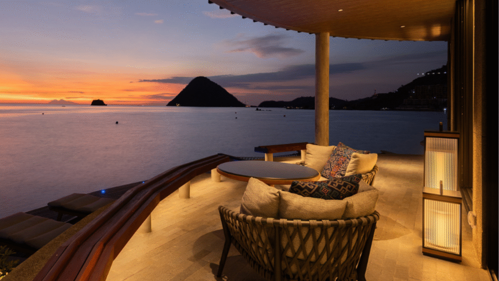 Hotels Near Komodo Airport: Convenient Places to Stay
