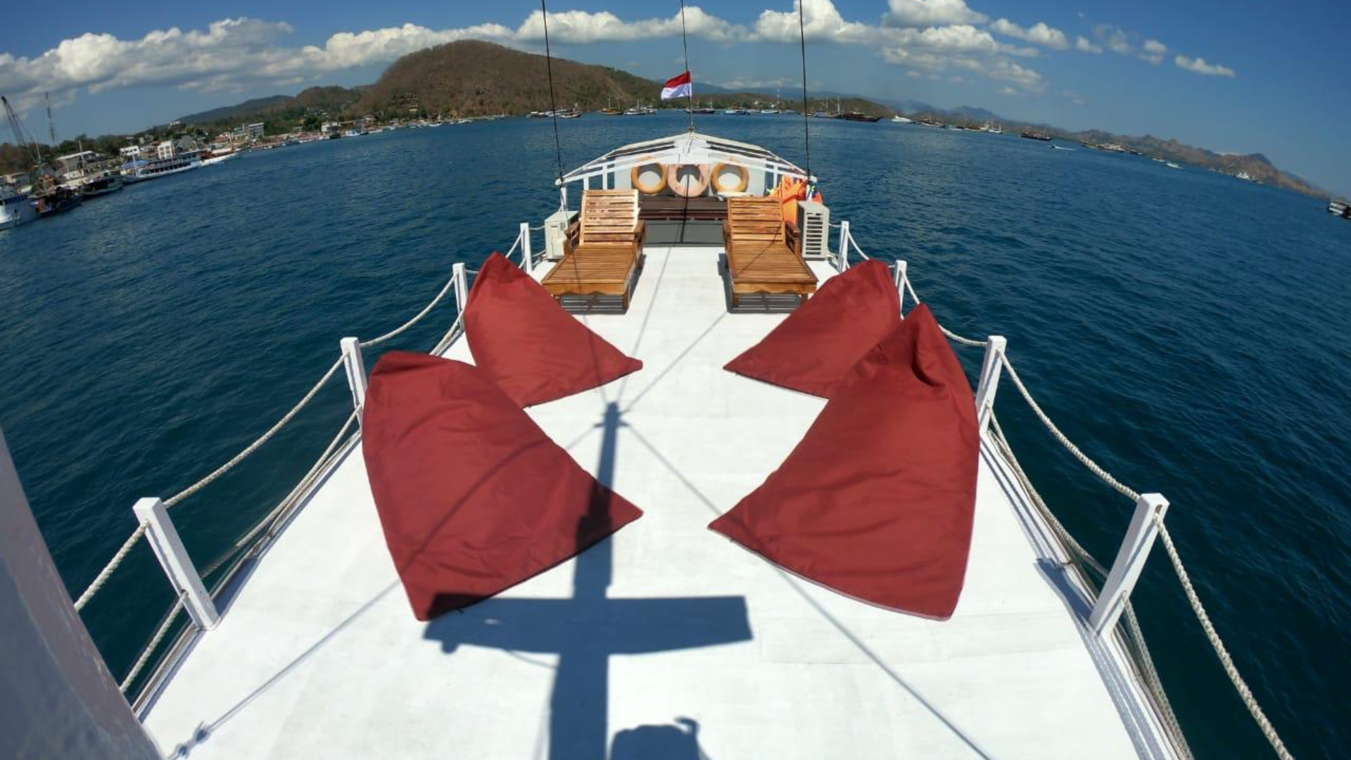 Private Boat Charter Komodo: Design Your Own Island Adventure