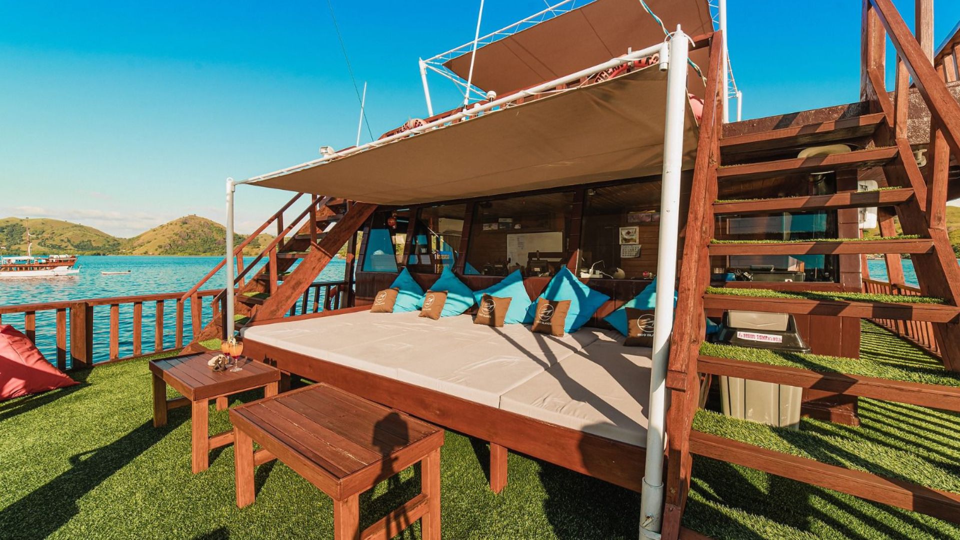 Wooden Boat Komodo Tour: Experience Traditional Island Adventures