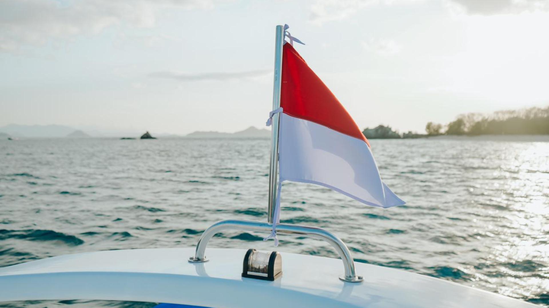Luxury Sailing Trip Indonesia: Discover Paradise in Style