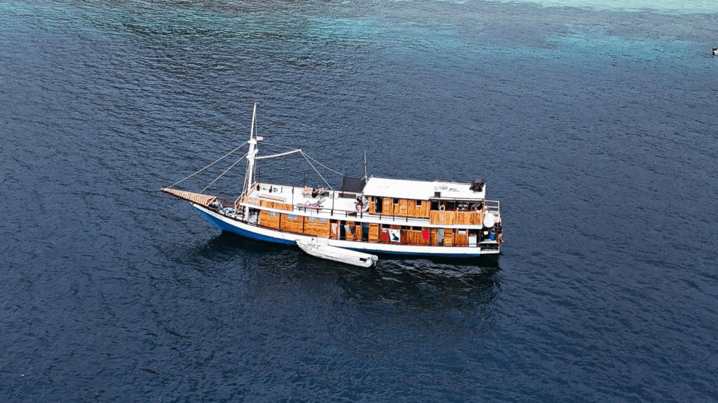 Komodo Boat Trip: Explore the Islands by Sea