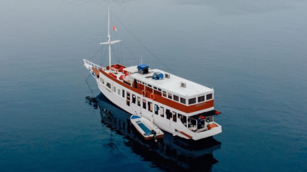 Komodo Sailing Trip Itinerary: A 3-Day Island Adventure