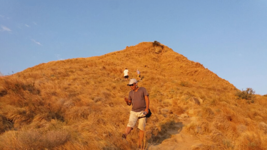 Flores Tour Guide: A Complete Guide to Exploring Flores Island
