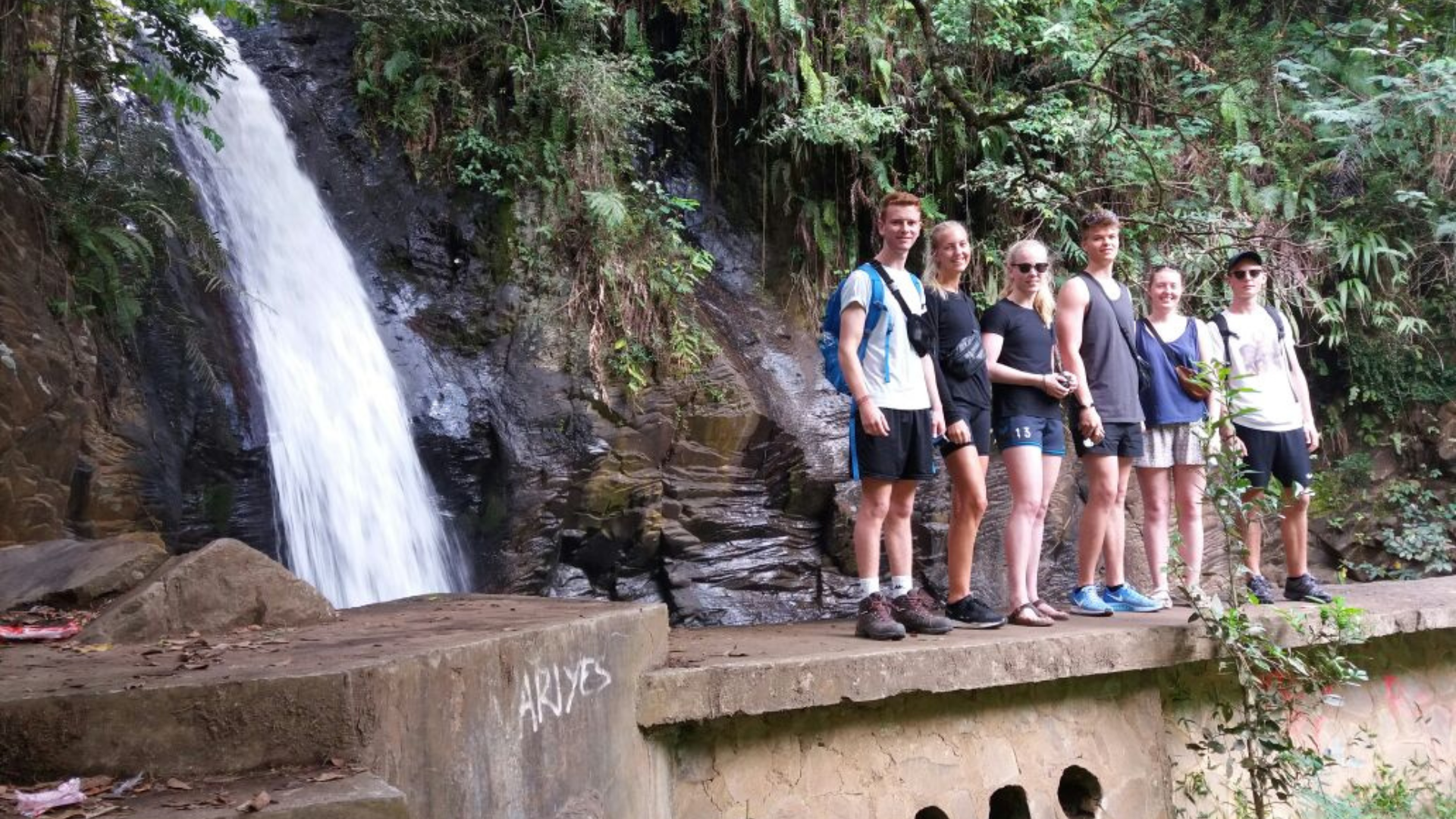 Flores Private Tour Guide: How to Plan a Personalized Journey