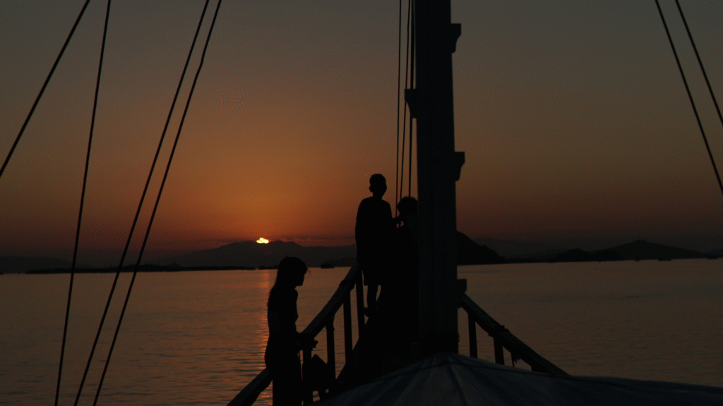 Private Komodo Cruise With Overnight Stay: Experience the Islands From Your Boat