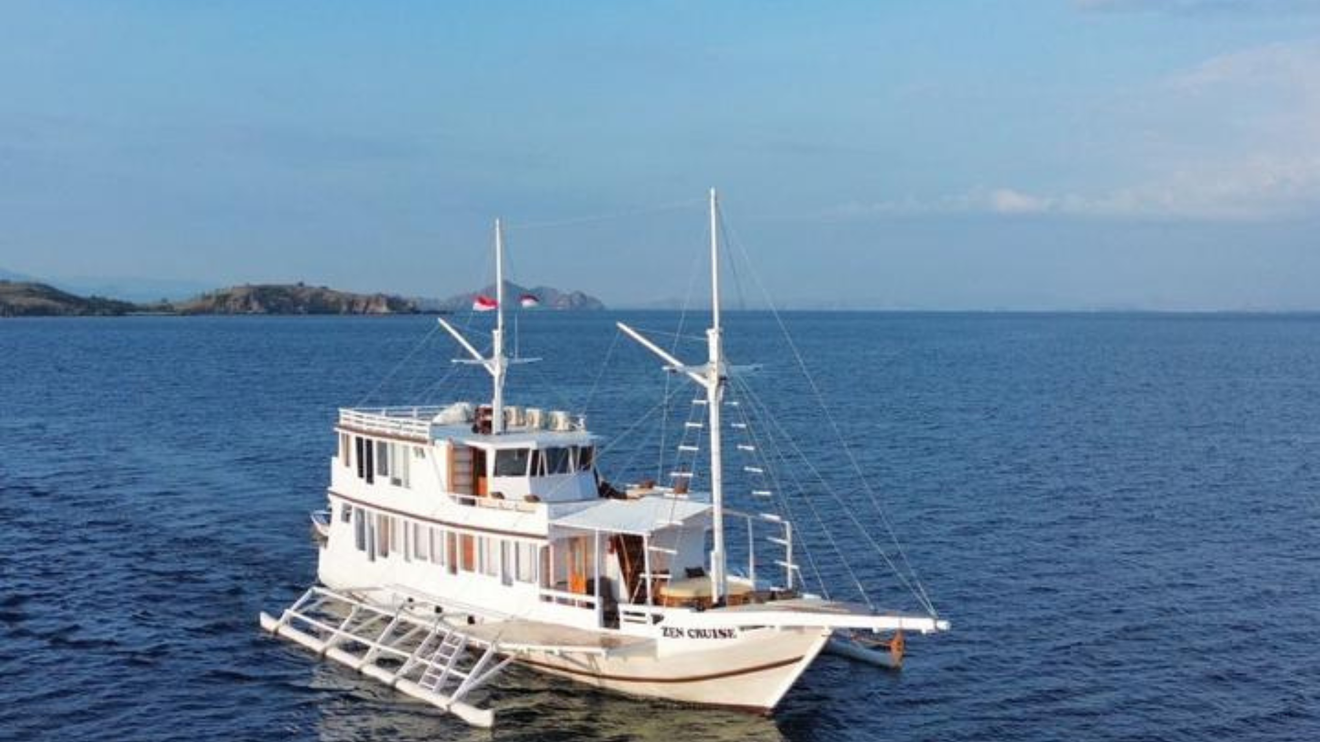 What to Pack for a Komodo Liveaboard Trip